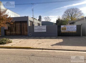 Local comercial · 768m² · 2 Dormitorios · Local - Jeppener