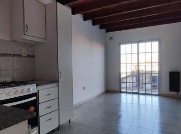 Departamento · 60m² · 3 Ambientes · 1 Cochera · Depto Tipo Casa en Complejo Cerrado.