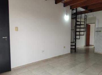 Departamento · 60m² · 3 Ambientes · 1 Cochera · Depto Tipo Casa en Complejo Cerrado.