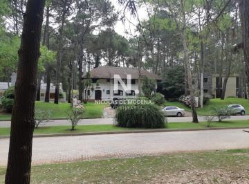 Foto1 · Barrio Cerrado a Pasos del Mar con Todos Los Servicios. Solanas, Punta del Este. Chalet en Venta