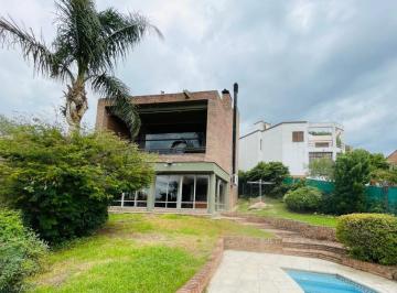 Casa de 6 ambientes, Villa Carlos Paz · 10126 - Casa Importante en Carlos Paz 5 Dorm.