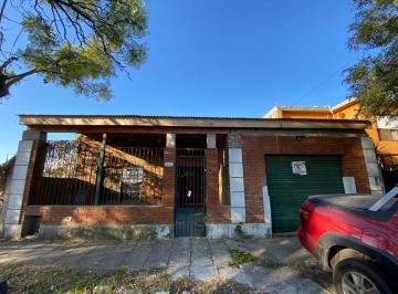 Casa · 130m² · 3 Ambientes · 1 Cochera · Casa - en Victoria - Para Refaccionar.