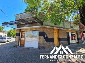Edificio de 4 ambientes, Lomas de Zamora · Esquina en Bloque con 2 Locales, Dpto. de 3 Amb. y Espacio Aéreo Propio.