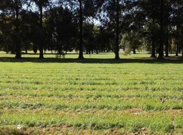 Terreno · 690m² · Lotes en Venta en Country Club El Paraiso