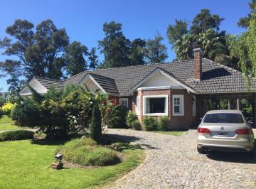 Casa · 250m² · 4 Ambientes · 2 Cocheras · Casa - Country El Paraíso