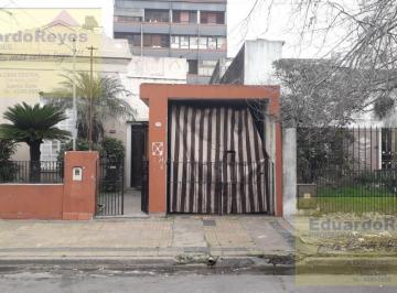 Terreno · 100m² · 4 Ambientes · 1 Cochera · Casa - Lanús Este