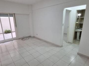 Departamento de 2 ambientes, Vicente López · Depto 2 Ambientes Patio Vivienda /apto Profesional y Apto Crédito