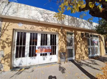 OCP-OCP-612_2 · Vendo Casa Centrica con Lote Grande Villa Constitucion