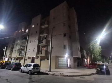 Departamento · 38m² · 3 Ambientes · En Caseros en Alquiler Departamento de 3 Ambientes 4to Piso con Balcon F: 6034