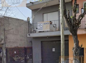 Casa · 230m² · 4 Ambientes · Propiedad en Venta - Barrio Dorrego, González Catán