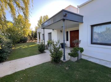 Casa de 14 ambientes, Santa Ana · La Melinca Haras Country Golaf Casa con 2000 m² y 3 Dorm. en Venta