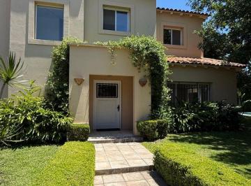 Casa de 6 ambientes, San Isidro · Acassuso - Casa Venta Usd 650.000