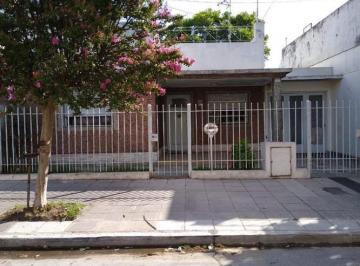 Casa · 100m² · 3 Ambientes · 2 Cocheras · Casa de 3 Ambientes con Cochera