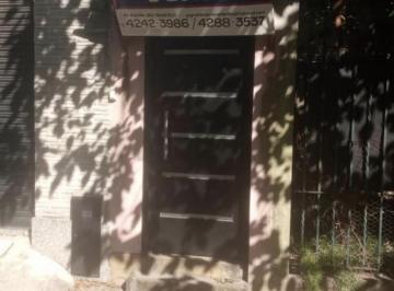 Casa de 3 ambientes, Lomas de Zamora · Bolivar 1191, Casa Al Frente 3 Ambientes