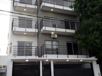 Departamento de 2 ambientes, General San Martín · Vendo Depto Al Frente con Balcon 2 Ambientes y Cochera - Super Luminoso