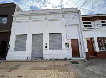 PH de 3 ambientes, Lomas de Zamora · PH con 2 Dorm. de 94 m² en Venta en Banfield