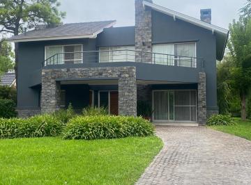 Casa de 5 ambientes, Esteban Echeverría · Casa - Saint Thomas