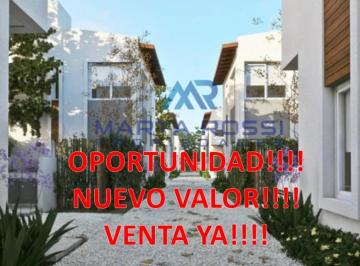 Casa · 67m² · 3 Ambientes · 1 Cochera · Duplex Venta Ituzaingo