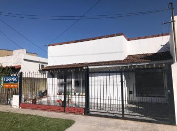 Casa de 5 ambientes, Almirante Brown · Casa en Venta