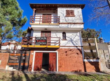 PH · 70m² · 4 Ambientes · 1 Cochera · Espectacular Triplex, costa Azul! con Cochera Cubierta!