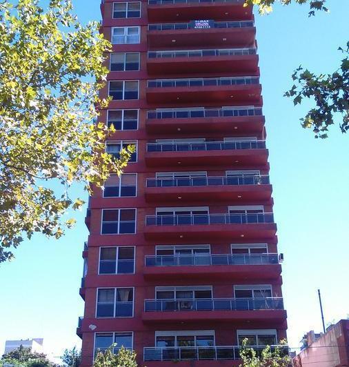 Departamento · 220m² · 5 Ambientes · 1 Cochera