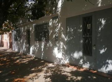Casa · 120m² · 2 Dormitorios · 1 Cochera · Casa Dos Dorm. con Cochera y Patio. Apta a Credito