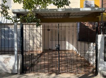 Departamento de 3 ambientes, Córdoba · Casa Barrio Parque Capital 2 Dorm con Patio y Cochera Techada