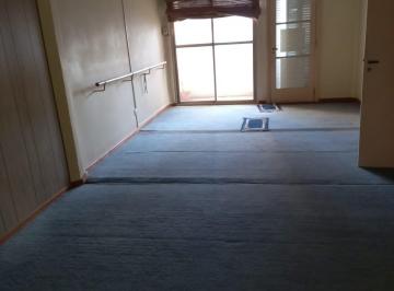 Departamento de 2 ambientes, Quilmes · Departamento Apto Profesinal en Quilmes Centro. Oportunidad. Consulte.