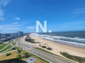 Foto1 · Venta Apartamento 3 Dorm. en Playa Brava, Punta del Este Frente Al Mar