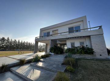 LHP-LHP-1689_2 · Casa en Venta Al Rio - 4 Dorm. - Albanueva Tigre