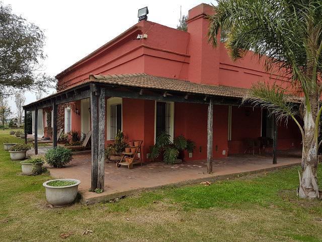 Casa en Villa Amelia