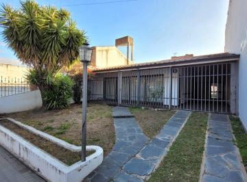 Casa de 6 ambientes, Córdoba · ¡Apto Bancor - Oportunidad! San Salvador 3 Dorm y 1/2 - Cochera Para Dos Autos - Asador - Pileta