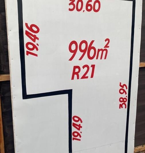 Terreno · 996m²