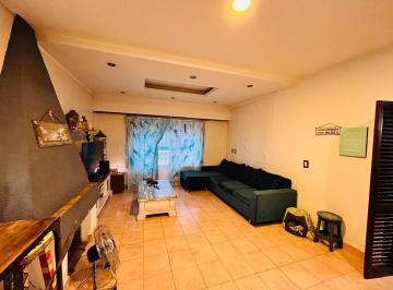 Casa · 120m² · 4 Ambientes · 2 Cocheras · Venta Casa 4 Ambientes Ramos Mejía con Piscina