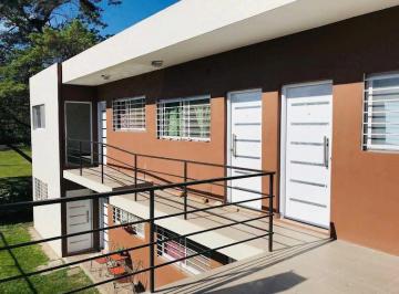 Casa · 368m² · 16 Ambientes · 8 Cocheras · Casa en Venta de 8 Dorm. C/ Cochera en Villa Santa Cruz del Lago