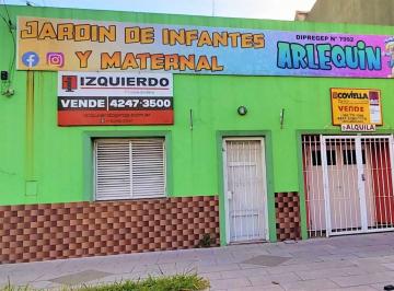 Casa de 4 ambientes, Lanús · Casa 4 Amb con Fondo - Garaje y Galpón (Alquiler Comercial - Venta)