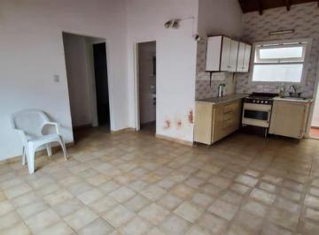 PH · 60m² · 3 Ambientes · PH Planta Baja 3 Ambientes en Chile y Belgrano