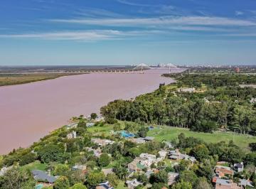 Casa · 301m² · 5 Ambientes · 3 Cocheras · Venta Casa - Barrio Santa Rita Baigorria - Rosario