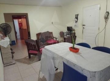 Casa · 162m² · 4 Ambientes · 1 Cochera · Dos Casas en Una! Calle 12 de Infantería