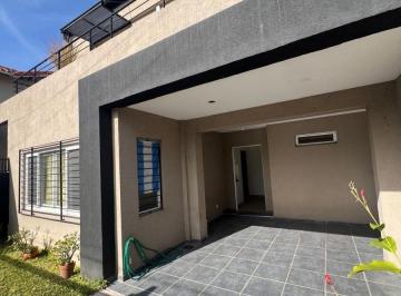 Casa de 3 ambientes, San Isidro · Hermoso PH en San Isidro