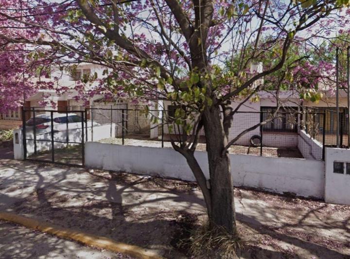 Casa · 60m² · 3 Ambientes · 1 Cochera