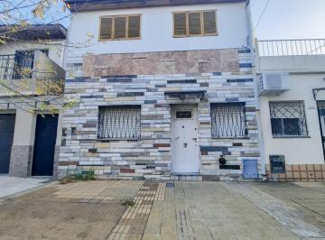 Casa de 2 ambientes, Avellaneda · Casa 2 Amb C/quincho o Tercer Ambiente