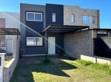PH de 3 ambientes, Córdoba · Duplex 2 Dorm | Listo Para Mudarse | Jardin | Cochera | Todas Las Redes | Valle Cercano