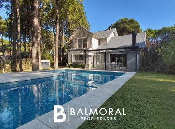 BML-BML-3_2 · Casa en Venta: Zona Pinamar Norte / Ref: 8757