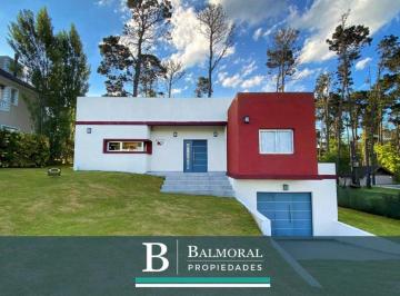 BML-BML-8_2 · Casa en Venta - Pinamar Oeste: Zona Alamos / Ref: 8972