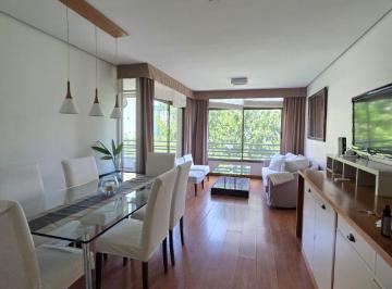 Departamento de 4 ambientes, Palermo · Divino Depto. Amoblado y Equipado. 4 Amb. Súper Luminoso!