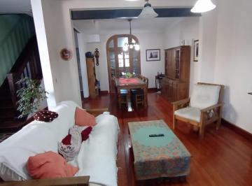 Casa de 5 ambientes, Quilmes · Venta Casa 4 Ambientes Quilmes
