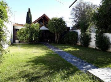 Casa de 5 ambientes, Quilmes · Venta Casa de 4 Ambientes Quilmes