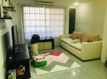 Casa de 4 ambientes, Quilmes · Venta, Dúplex con 3 Dorm. y 2 Baños, Quilmes