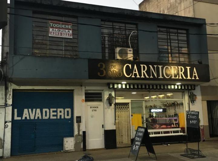 Local comercial · 301m²